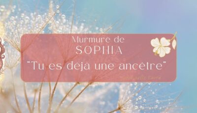 Tu es déjà une ancêtre; A l'image des pistils de cette fleur, tu ensemences l'avenir de la Terre